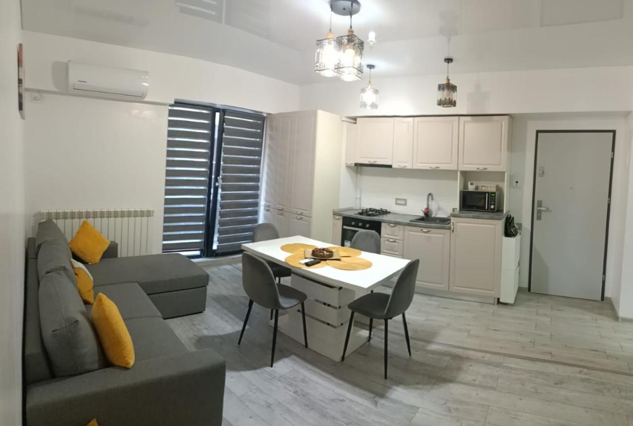 Eric Apartament Mamaia Bagian luar foto